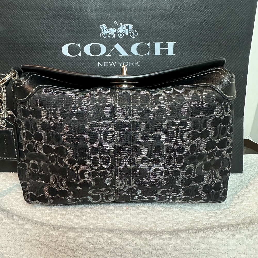 shimmer optic Coach Black silver and Gray Signature Clutch/wristlet